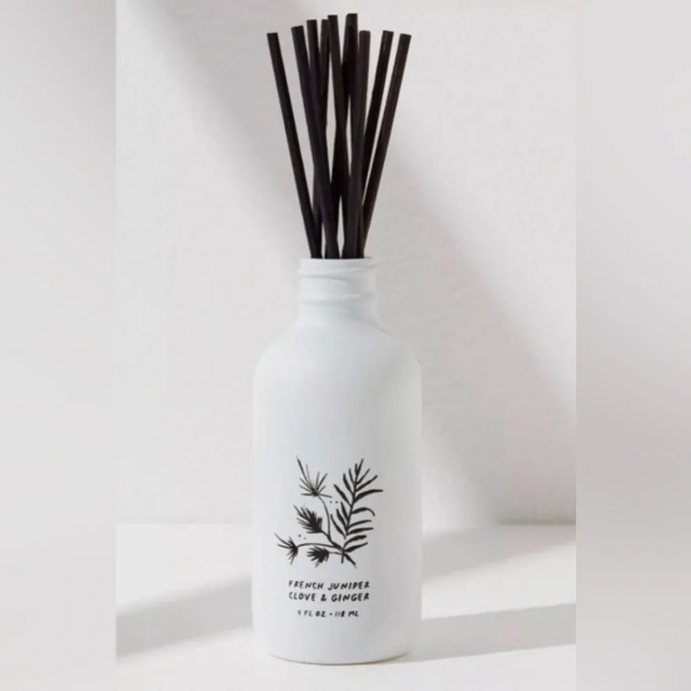 Free People Apothecary Reed Diffuser French Juniper, Clove and Ginger